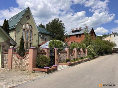 дом, 490 м&sup2;, 10 соток