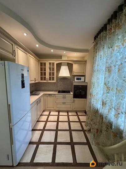 2-комн. квартира, 70.5 м&sup2;