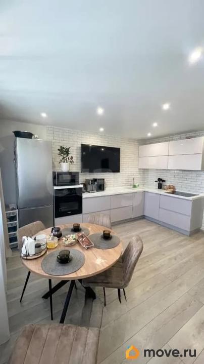 2-комн. квартира, 55.6 м&sup2;