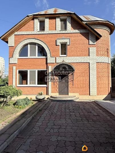 дом, 330.4 м&sup2;, 8.39 сотки