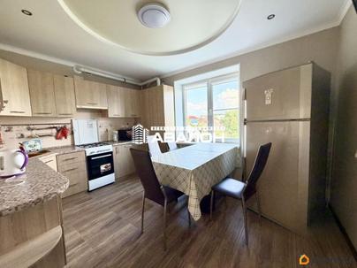 3-комн. квартира, 85 м&sup2;