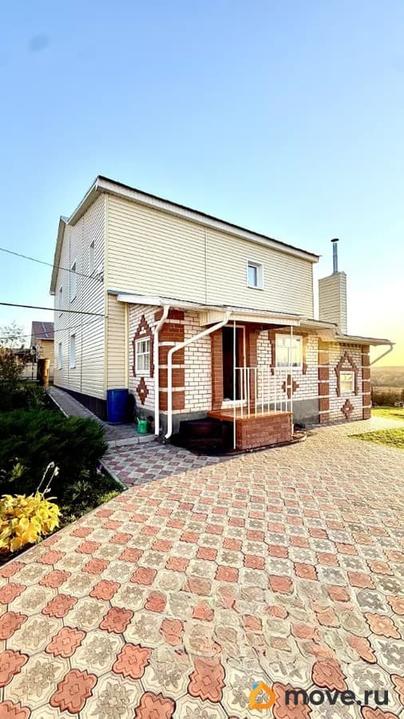 дом, 202 м&sup2;, 15 соток