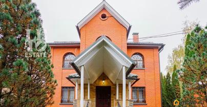 дом, 320 м&sup2;, 24 сотки