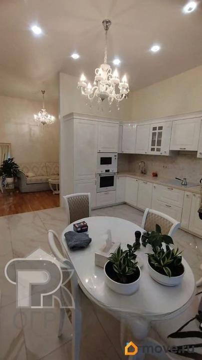 2-комн. квартира, 80 м&sup2;