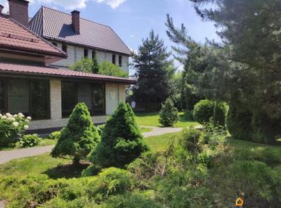 коттедж, 300 м&sup2;, 10 соток