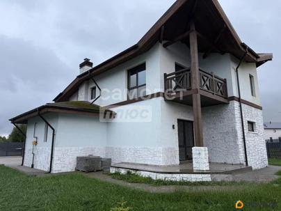 дом, 330 м&sup2;, 10 соток