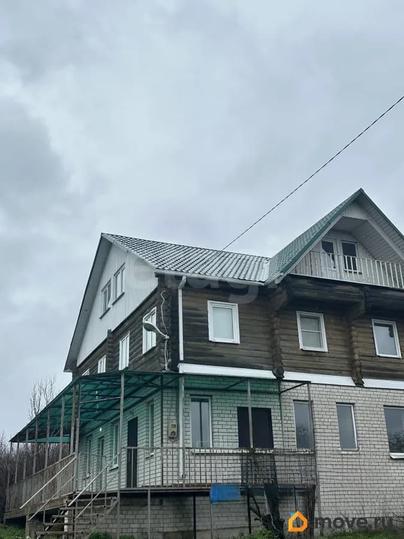 дом, 267 м&sup2;, 0.9 га