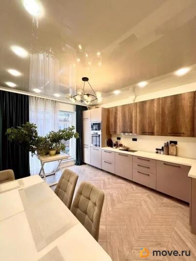 3-комн. квартира, 76.2 м&sup2;