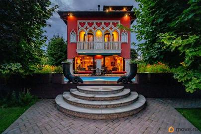 дом, 350 м&sup2;, 16 соток