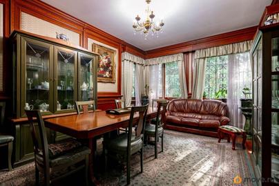 дом, 700 м&sup2;, 29.2 сотки